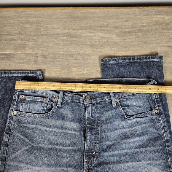 Men’s Levi Strauss 505 Regular Fit 38X32 Bootcut Dark Wash - Picture 6 of 7